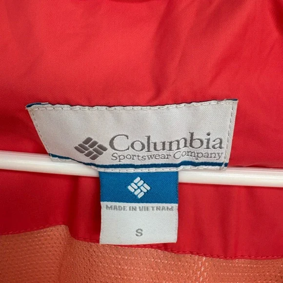 Columbia Women's Coral/Pink Waterproof Shell Jacket - Picture 5 of 5